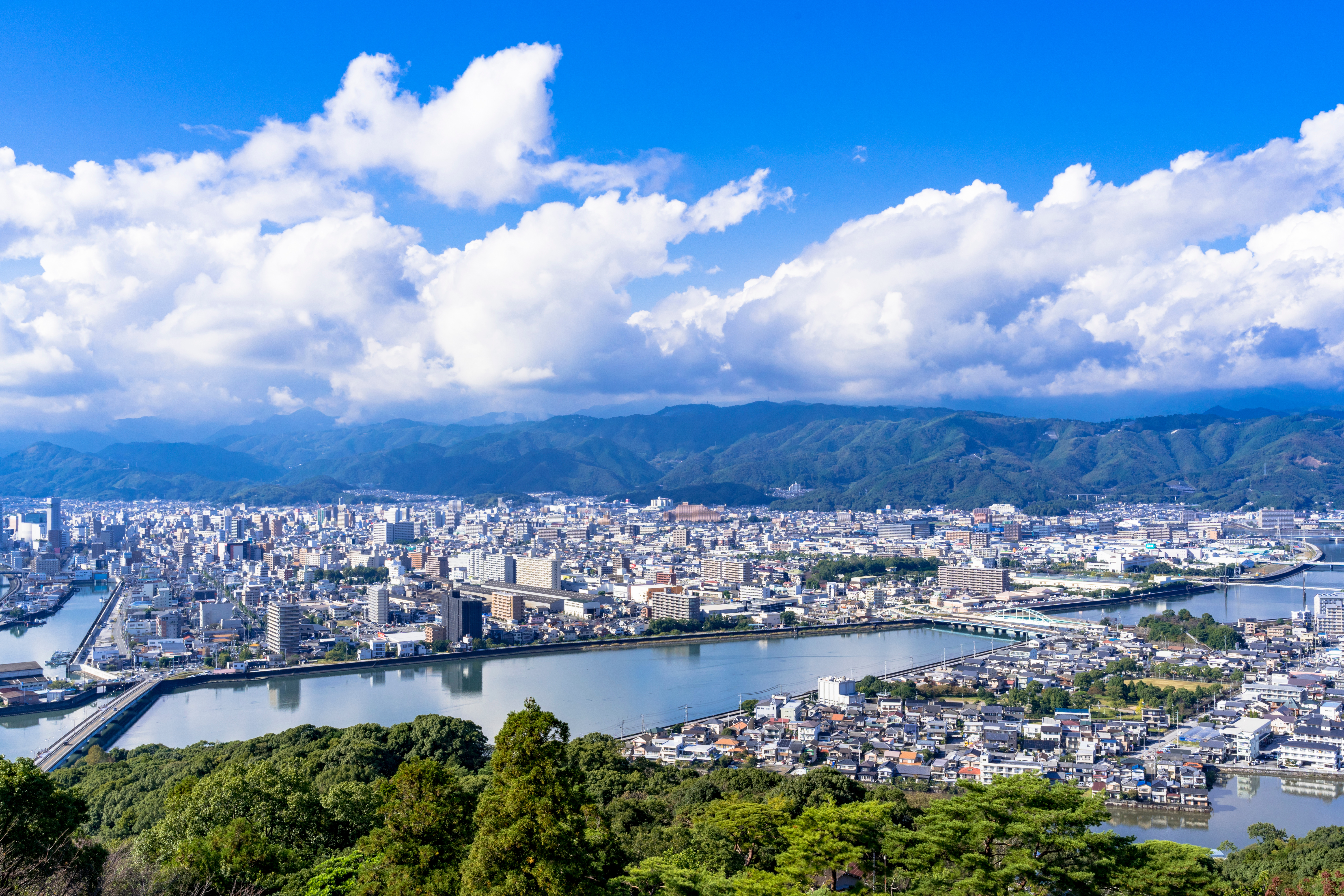 メインビジュアル